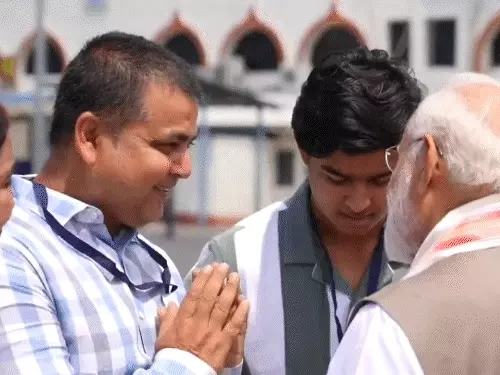 Vaibhav Suryavanshi Met Pm Modi