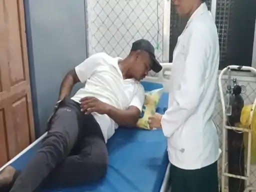 घायल पंच का अस्पताल में इलाज जारी