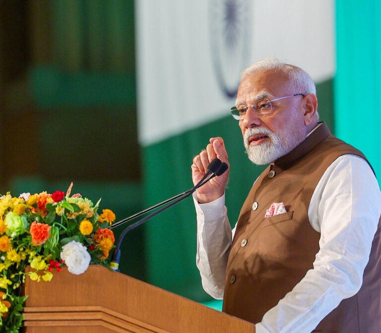 Pm Modi target Congress RJD over mother insult