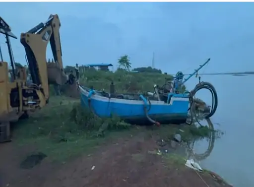 Raipur sand murum brick mafia