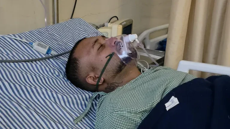 Chhattisgarh Salesman Suicide Attempt